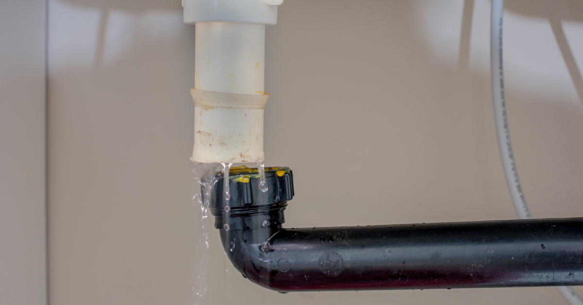 How to drain your pipes to prevent water damage